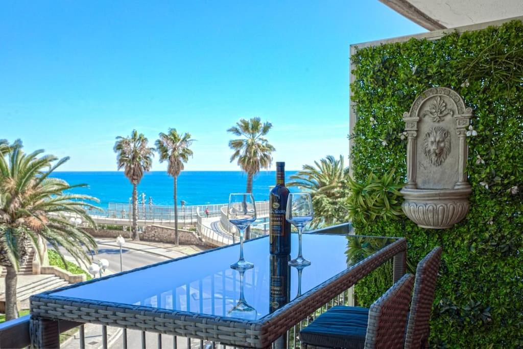 Piso Centrico En La Playa Junto La Rambla Appartement *